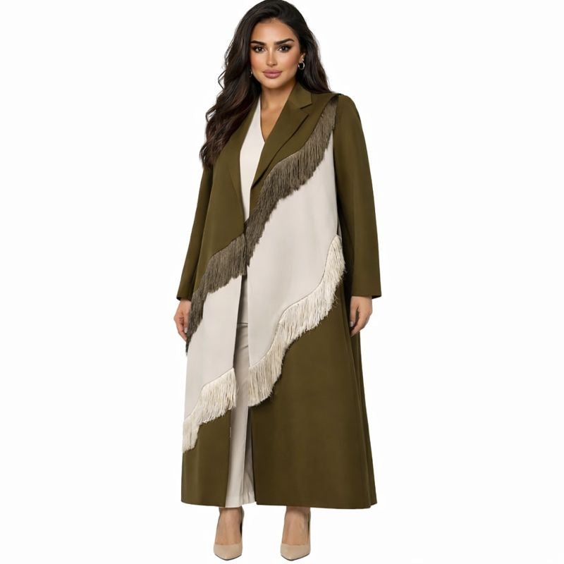 عباية بنية اللون ذات شراشيب